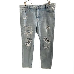 H&M Light Blue Boyfriend Jeans Size 18